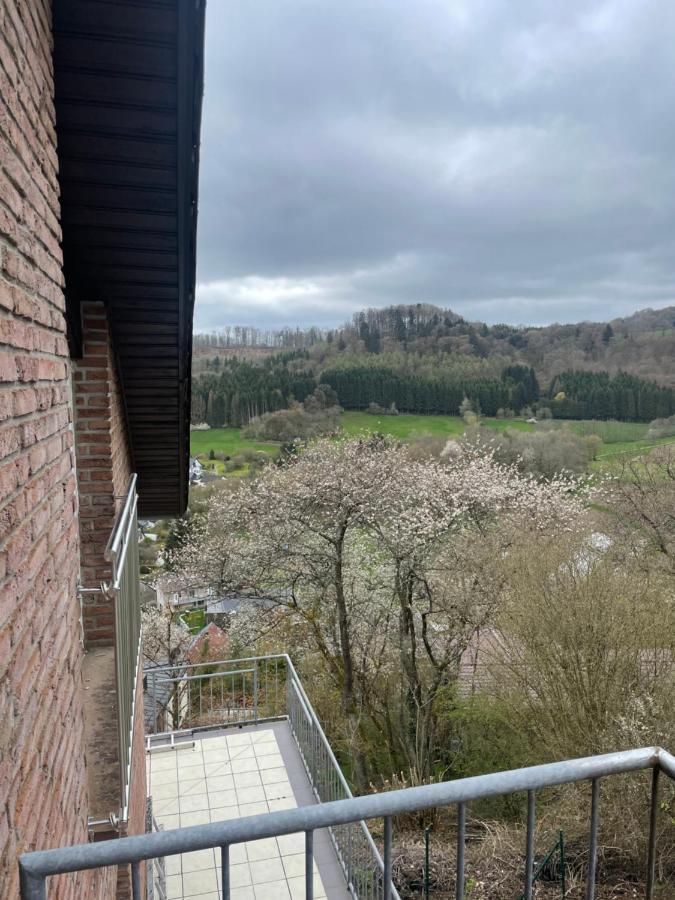 Traumhaus Am Wald 2 Daun Exterior foto